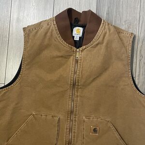 Carhartt V02 Duck Canvas Vest Men's 2XLT Brown Quilt Lined Outdoor Workwear